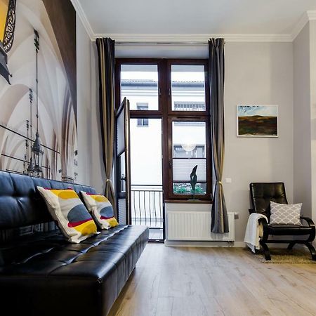 Kings Landing Apartament คราคูฟ ภายนอก รูปภาพ